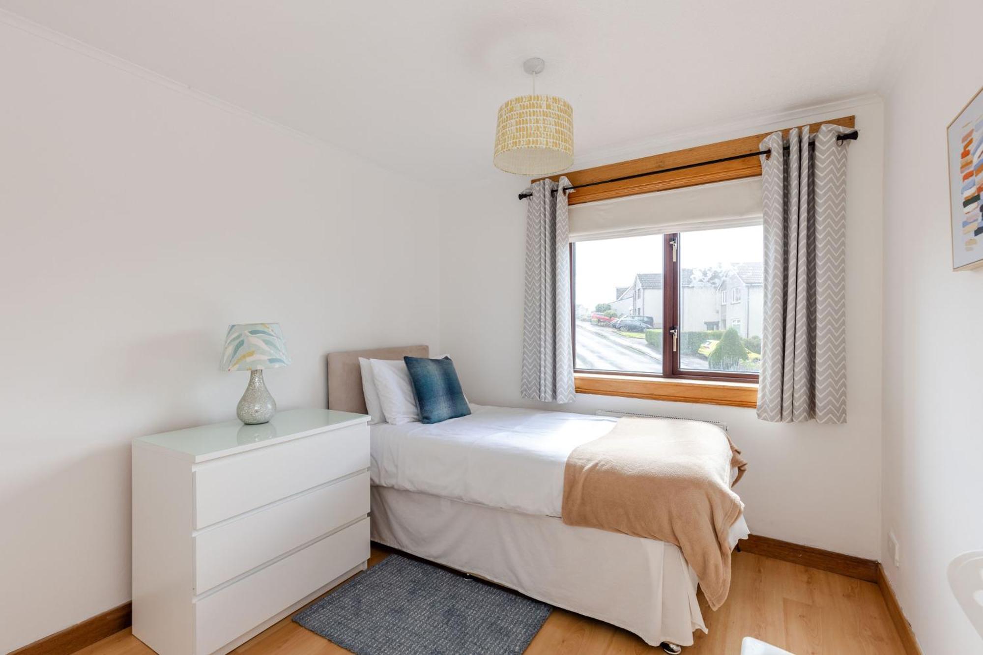 Family Home Inverkeithing Ideal For Edinburgh, Dunfermline & St Andrews 3 Bedrooms 외부 사진