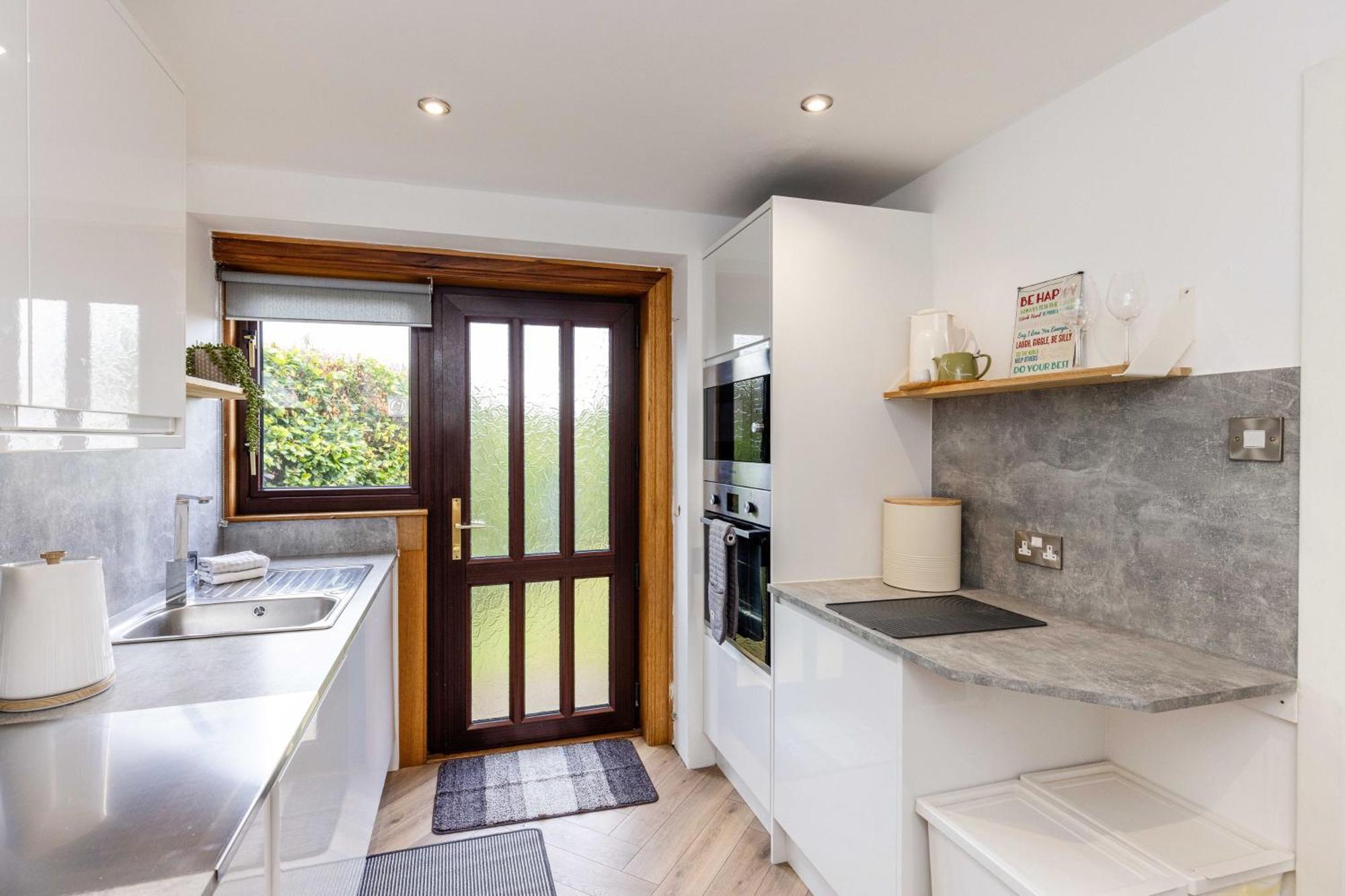 Family Home Inverkeithing Ideal For Edinburgh, Dunfermline & St Andrews 3 Bedrooms 외부 사진